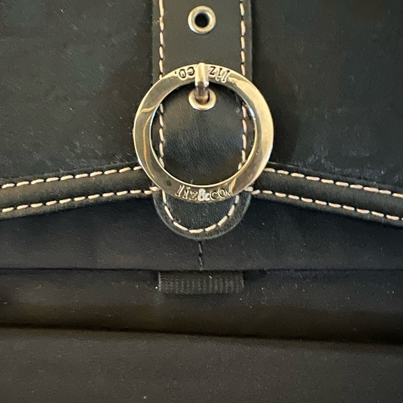 Liz Claiborne Vintage Wallet - Picture 3 of 8